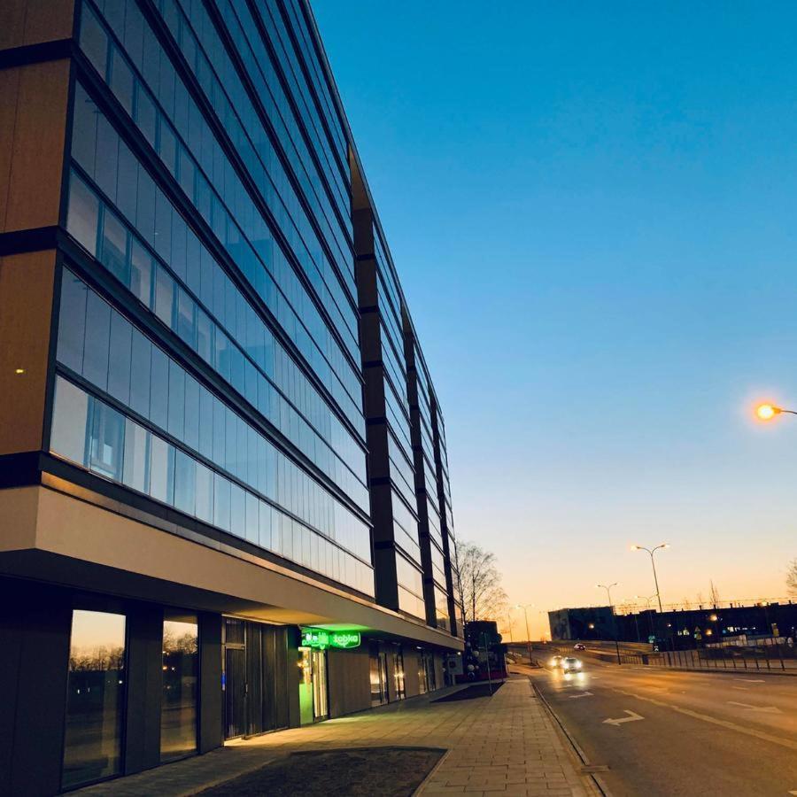 Apartamento Warsaw Inside Business Centre Exterior foto